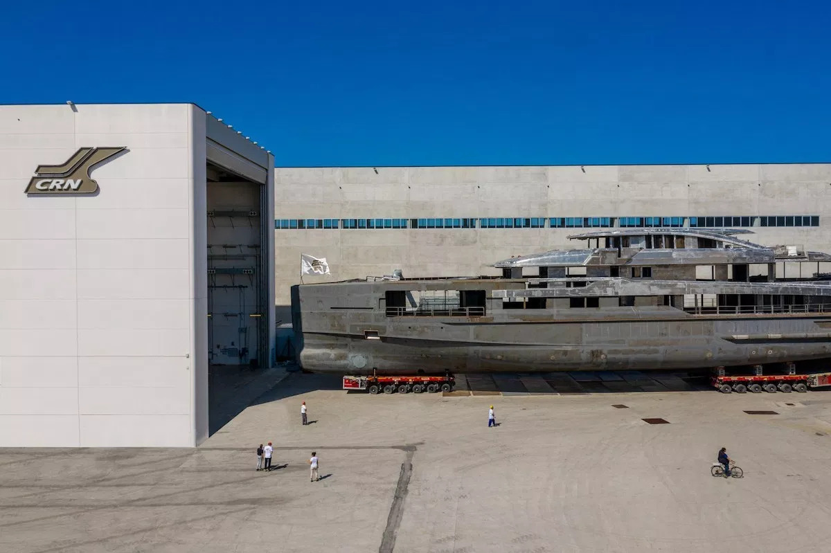 The new CRN 62 meters yacht is taking shape